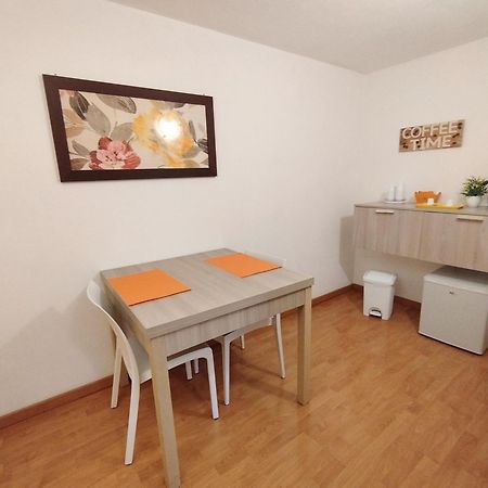 Alcamo Rooms Con Garage Privato Zimmer foto